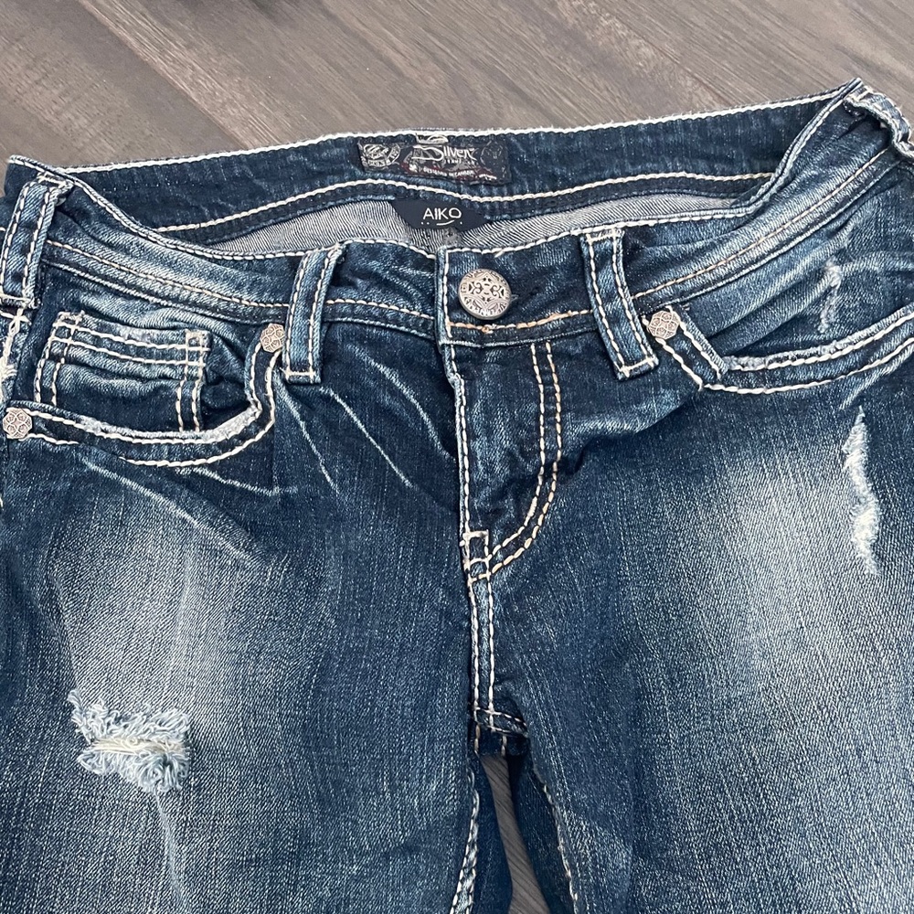 Distressed Silver Brand Aiko cropped jeans